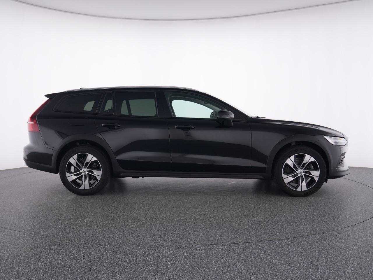 Volvo  CC