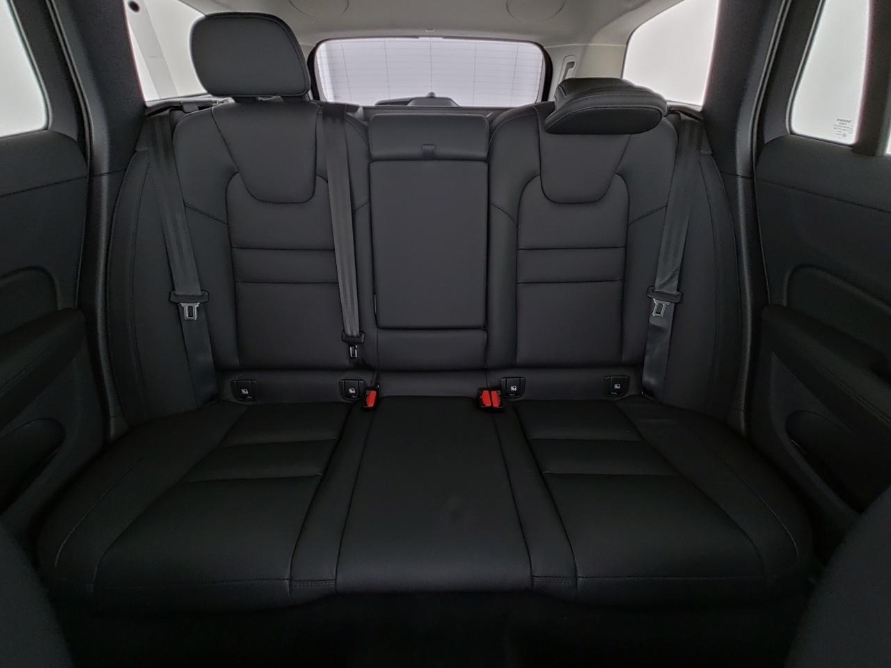 Volvo  CC