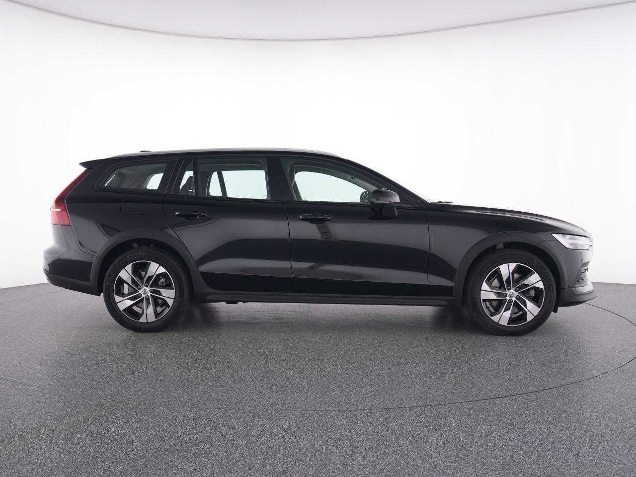 Volvo  CC