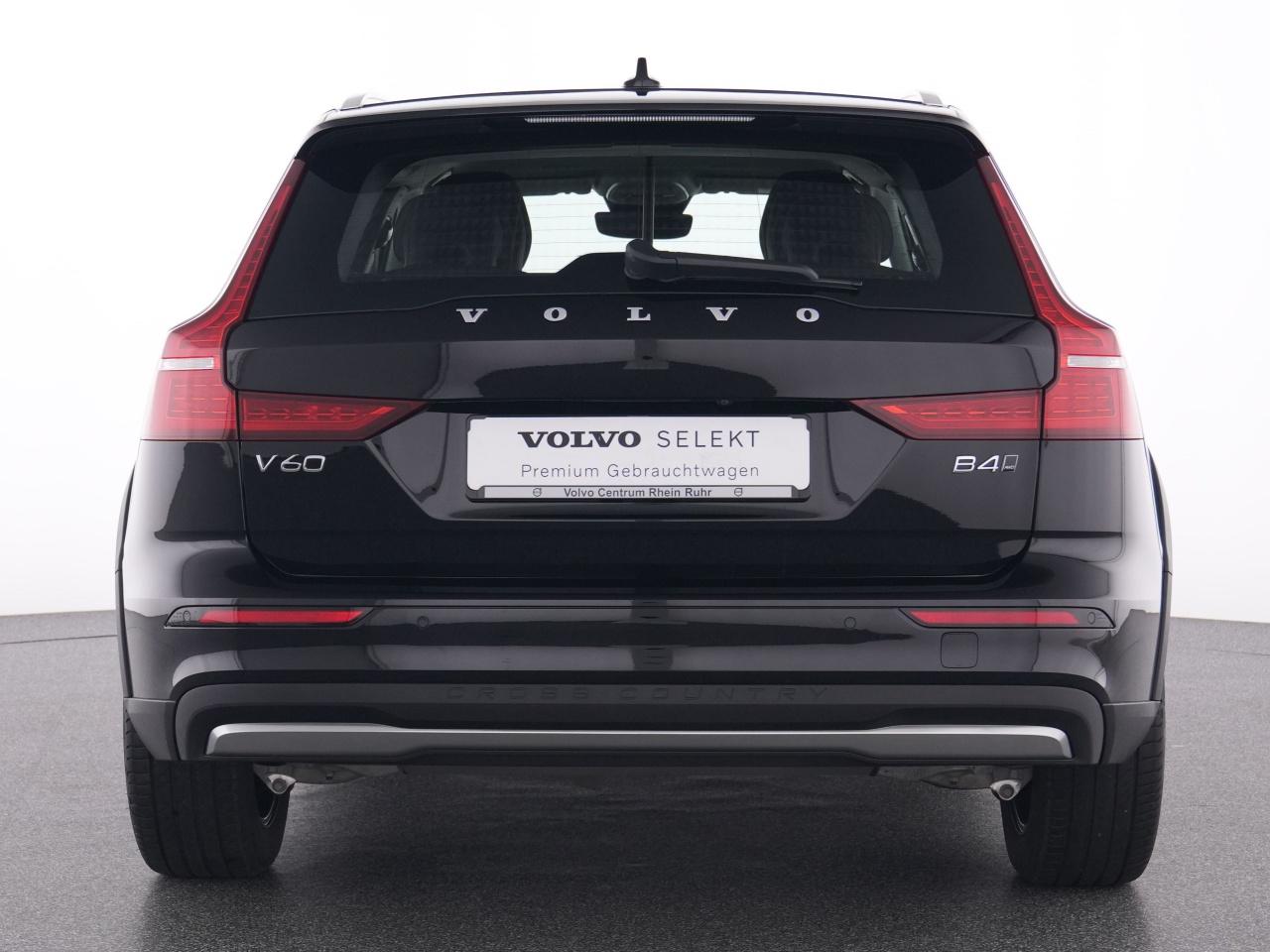 Volvo  CC