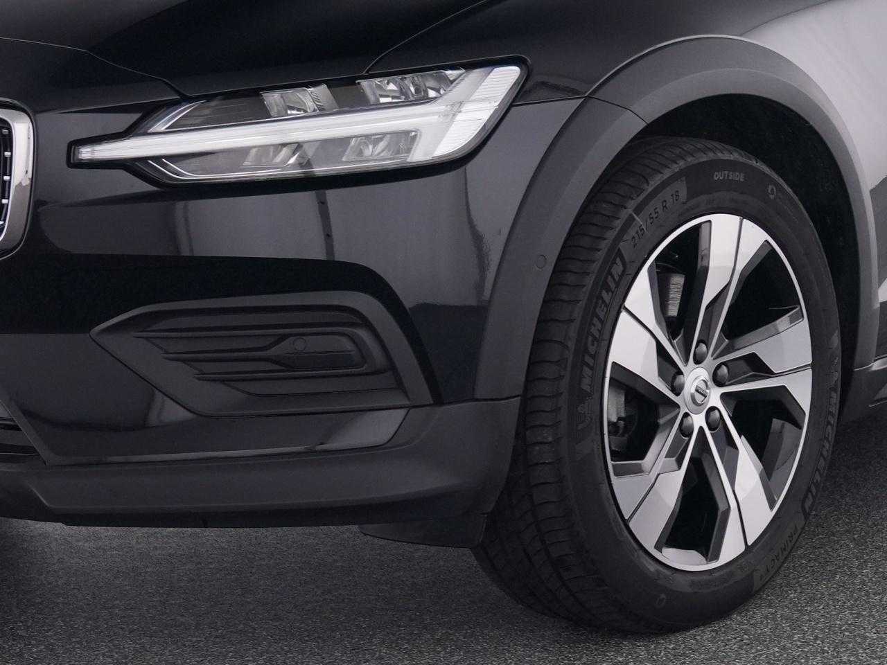 Volvo  CC