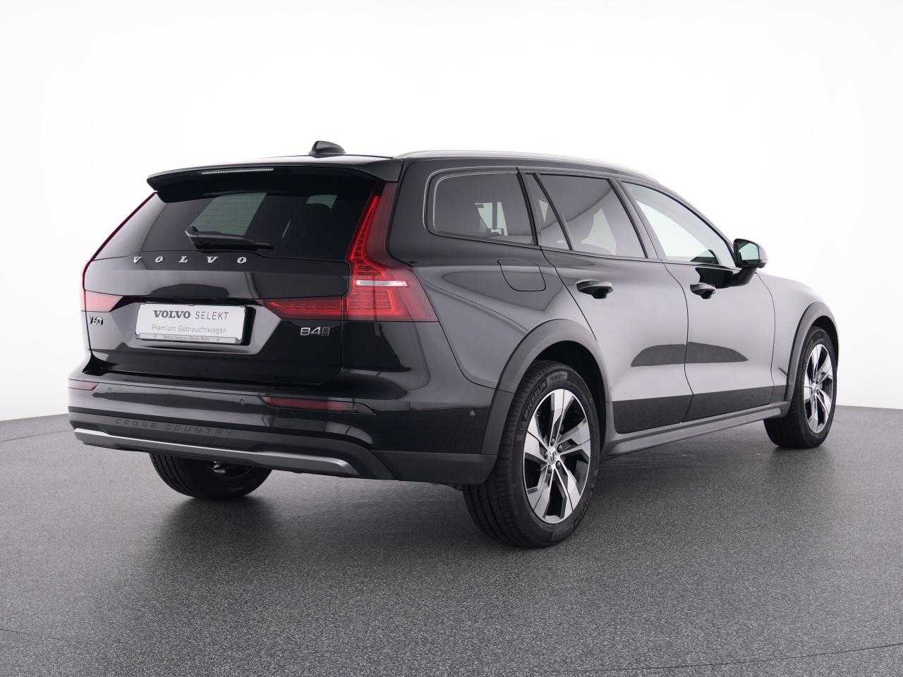 Volvo  CC