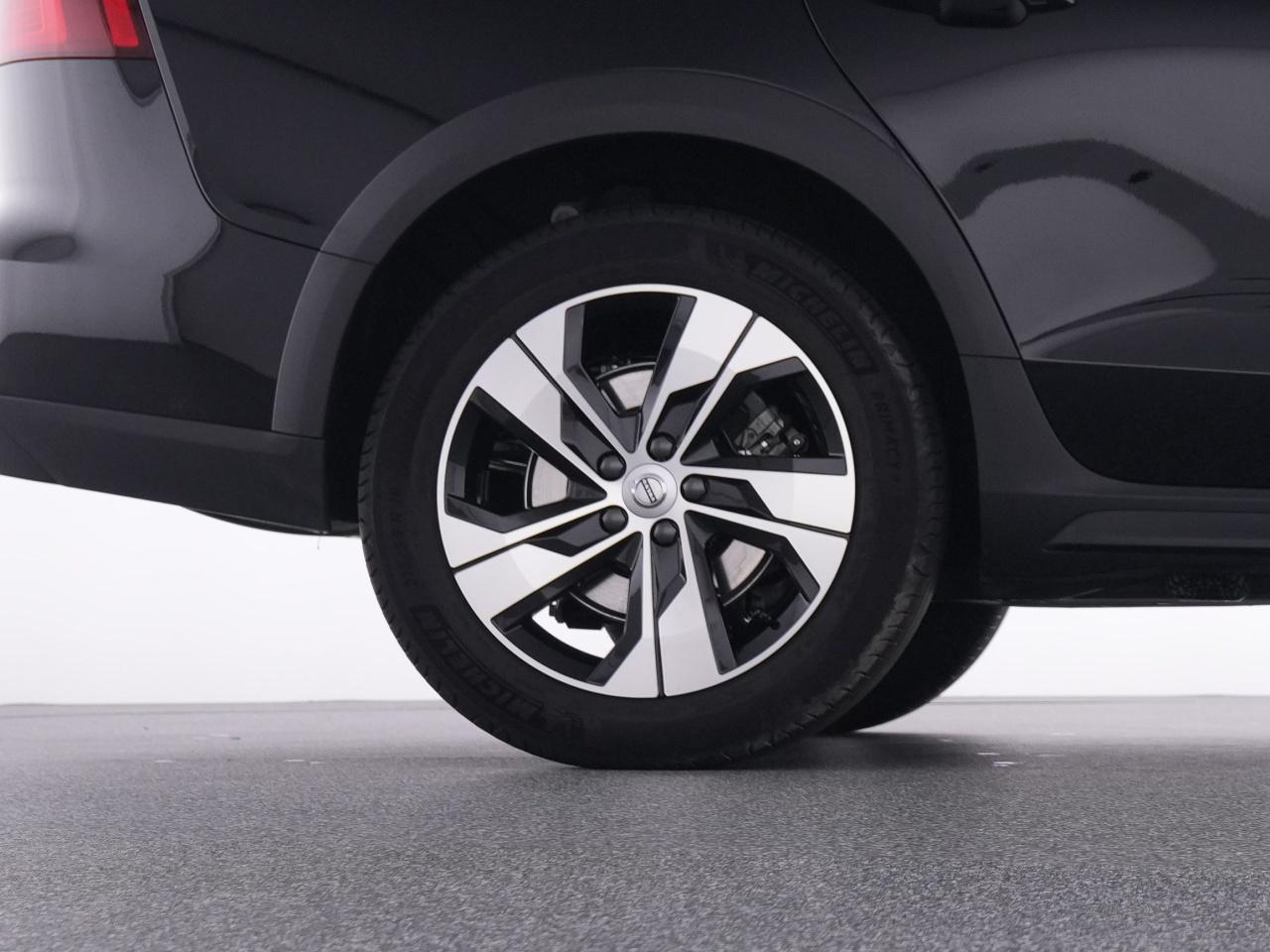 Volvo  CC