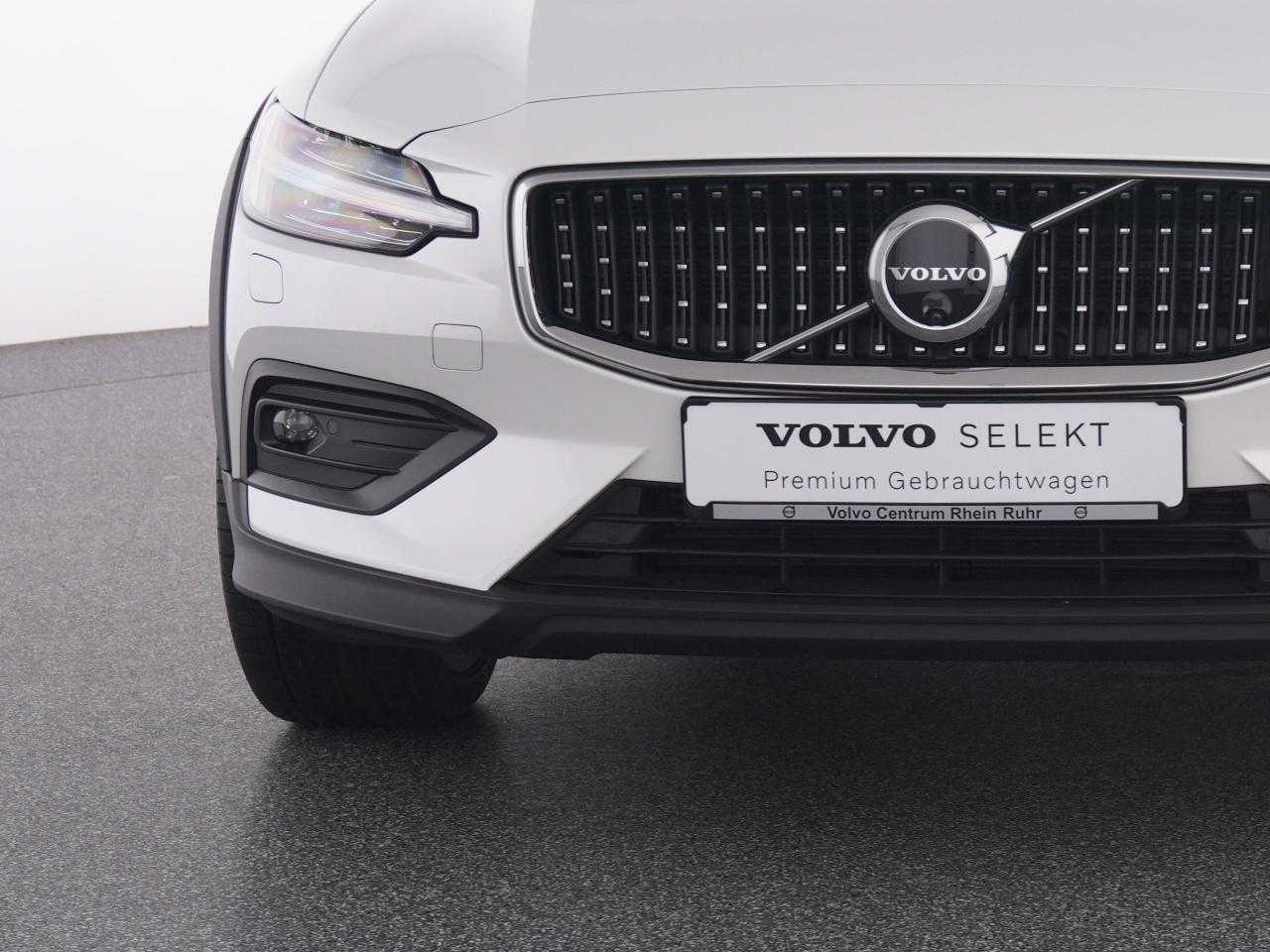 Volvo  CC