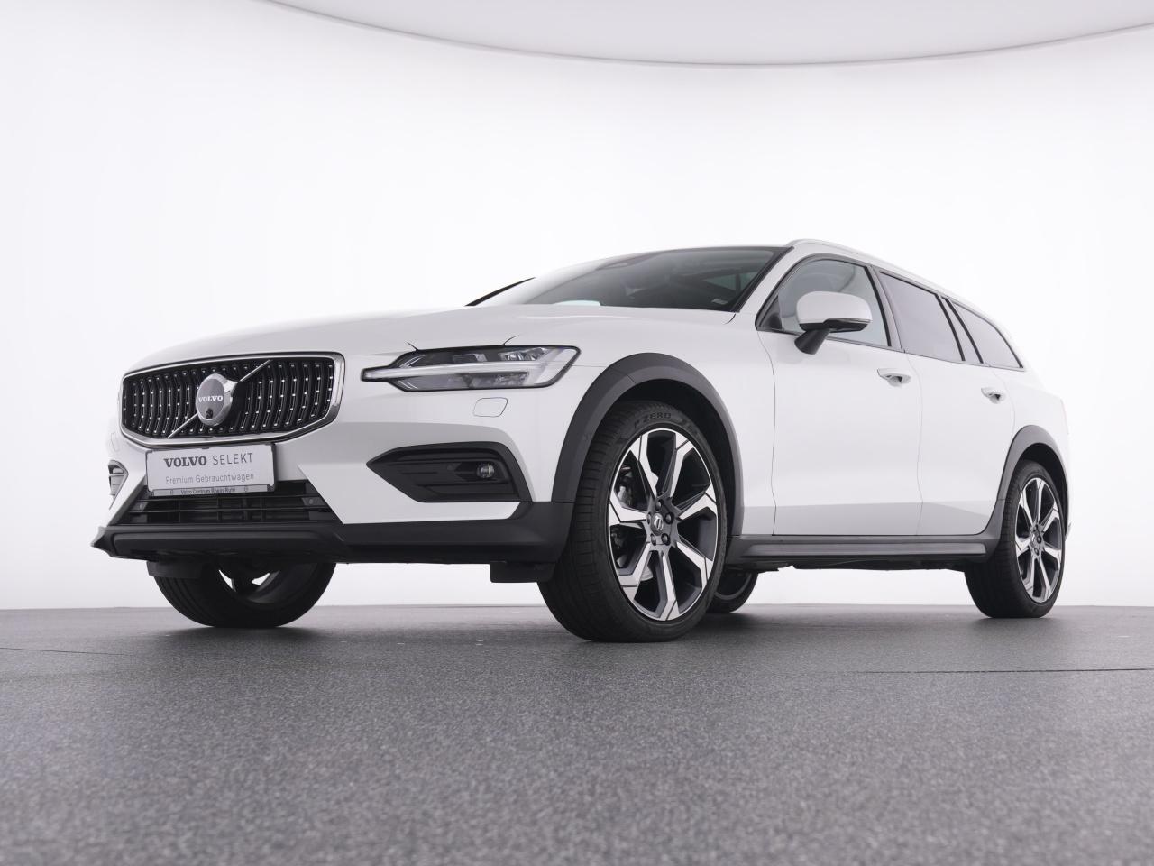 Volvo  CC
