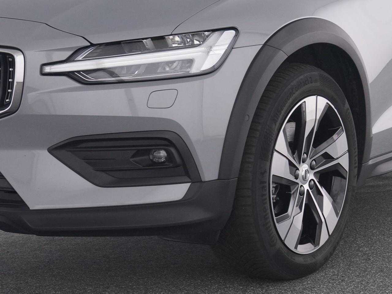 Volvo  CC
