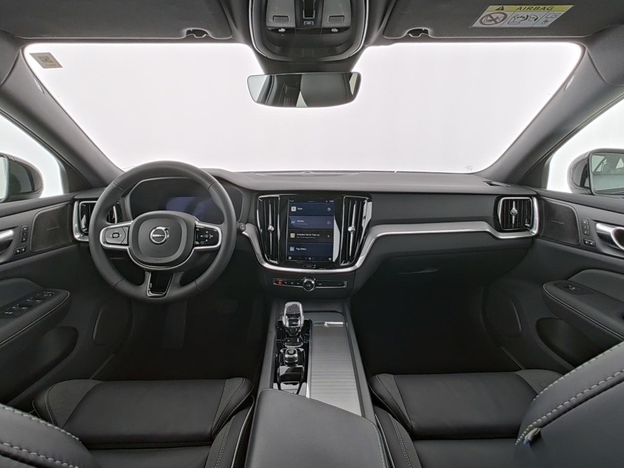 Volvo  CC