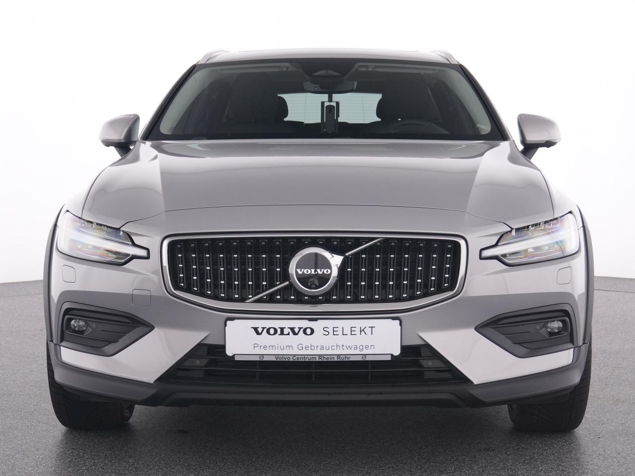 Volvo  CC