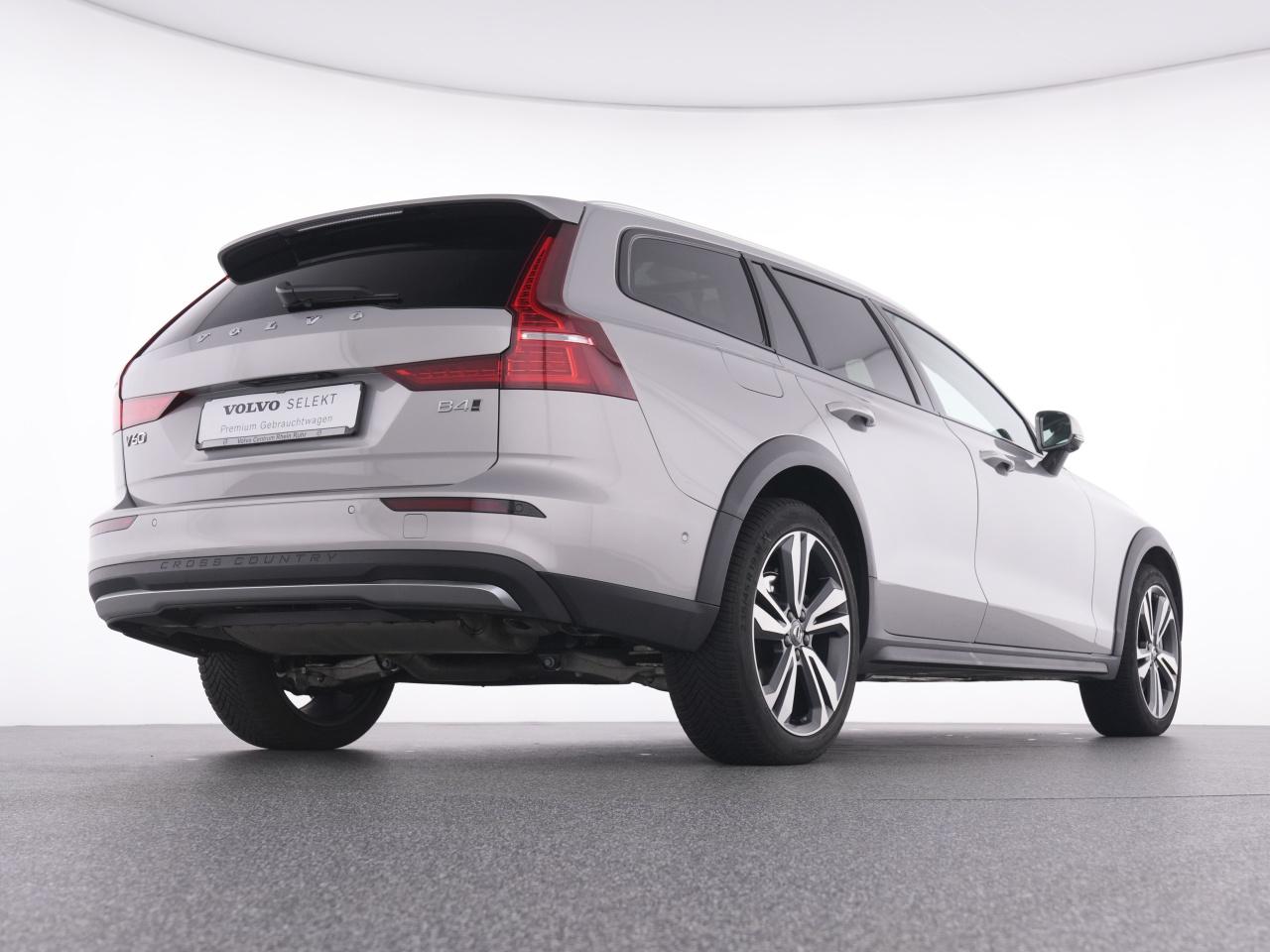 Volvo  CC