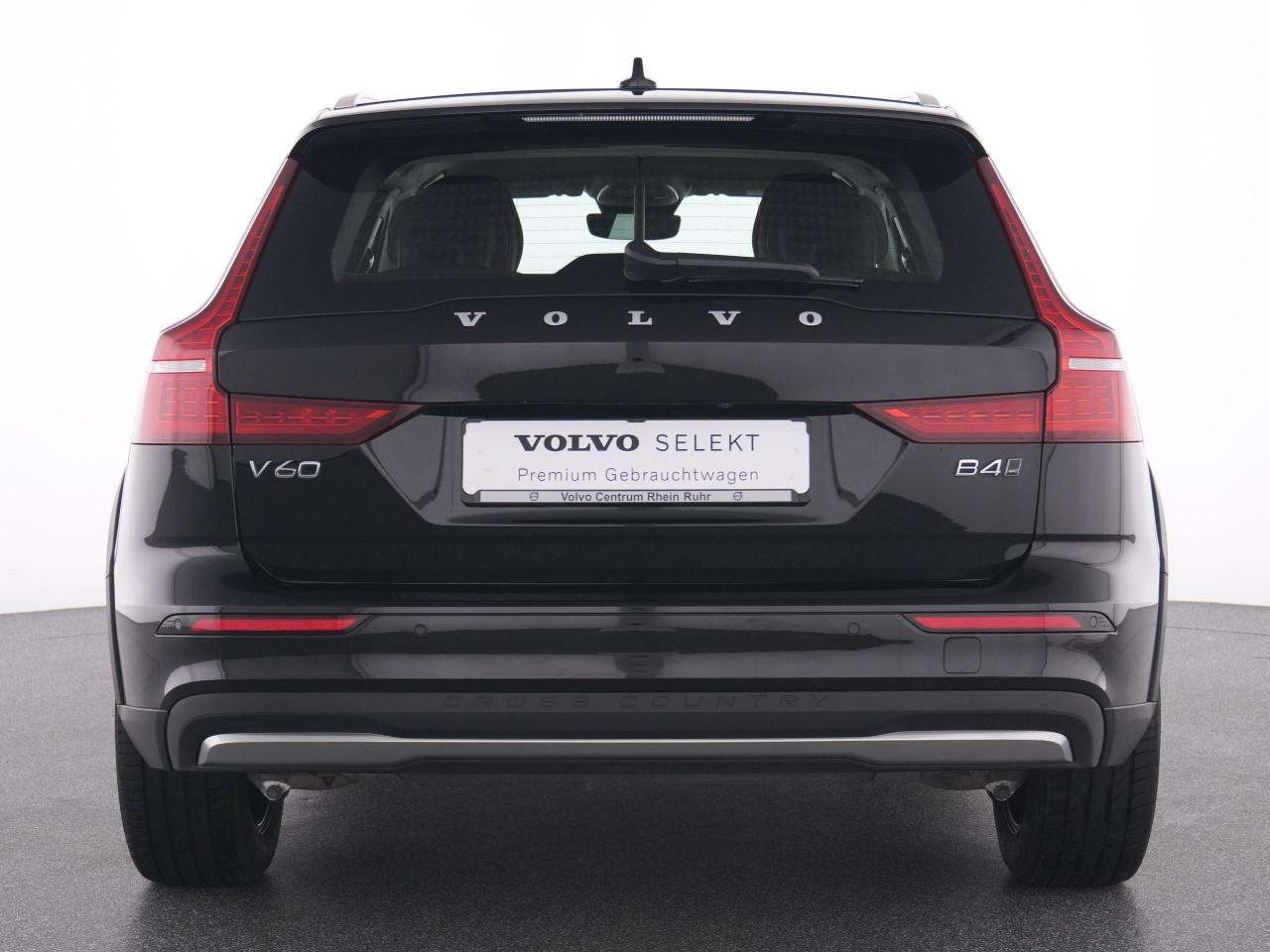Volvo  CC