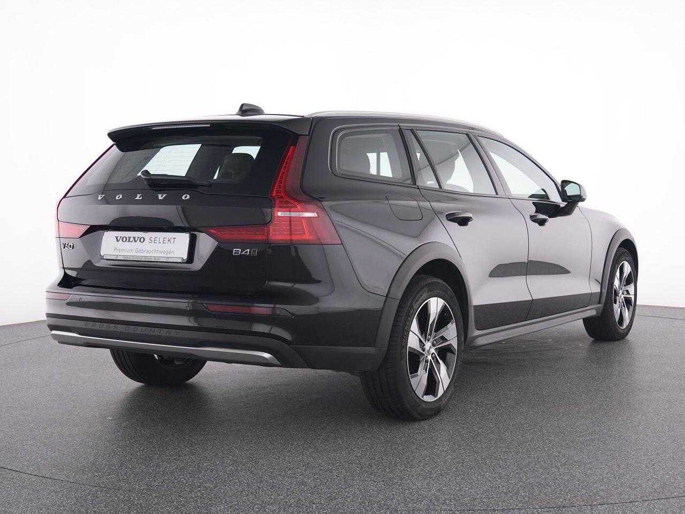 Volvo  CC
