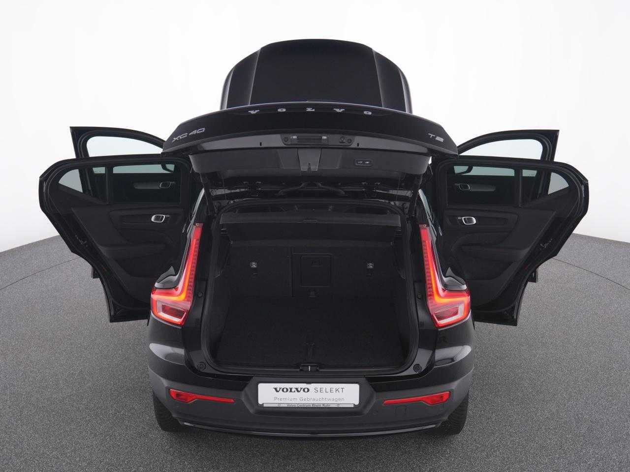 Volvo  XC 40