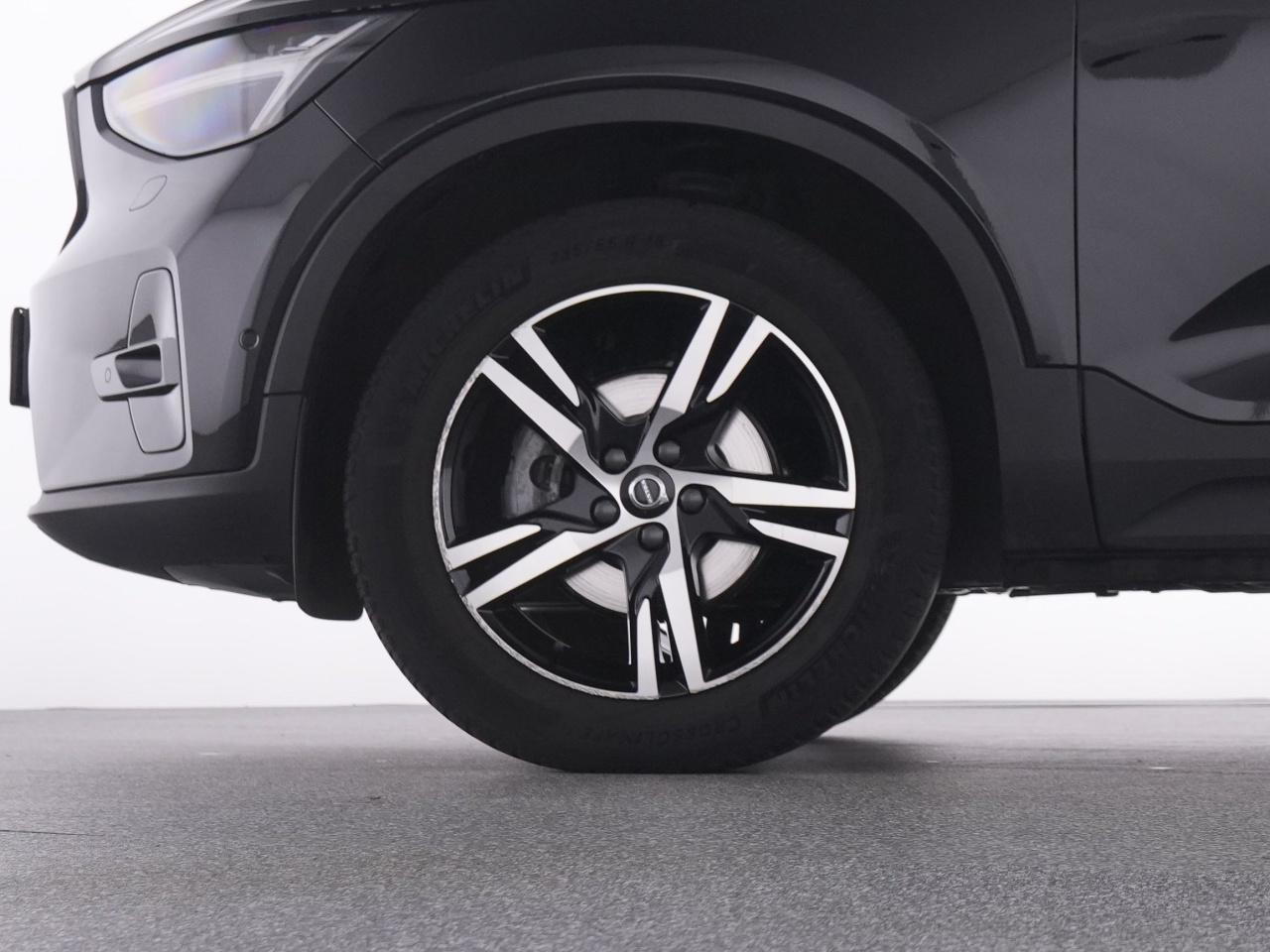 Volvo  XC 40