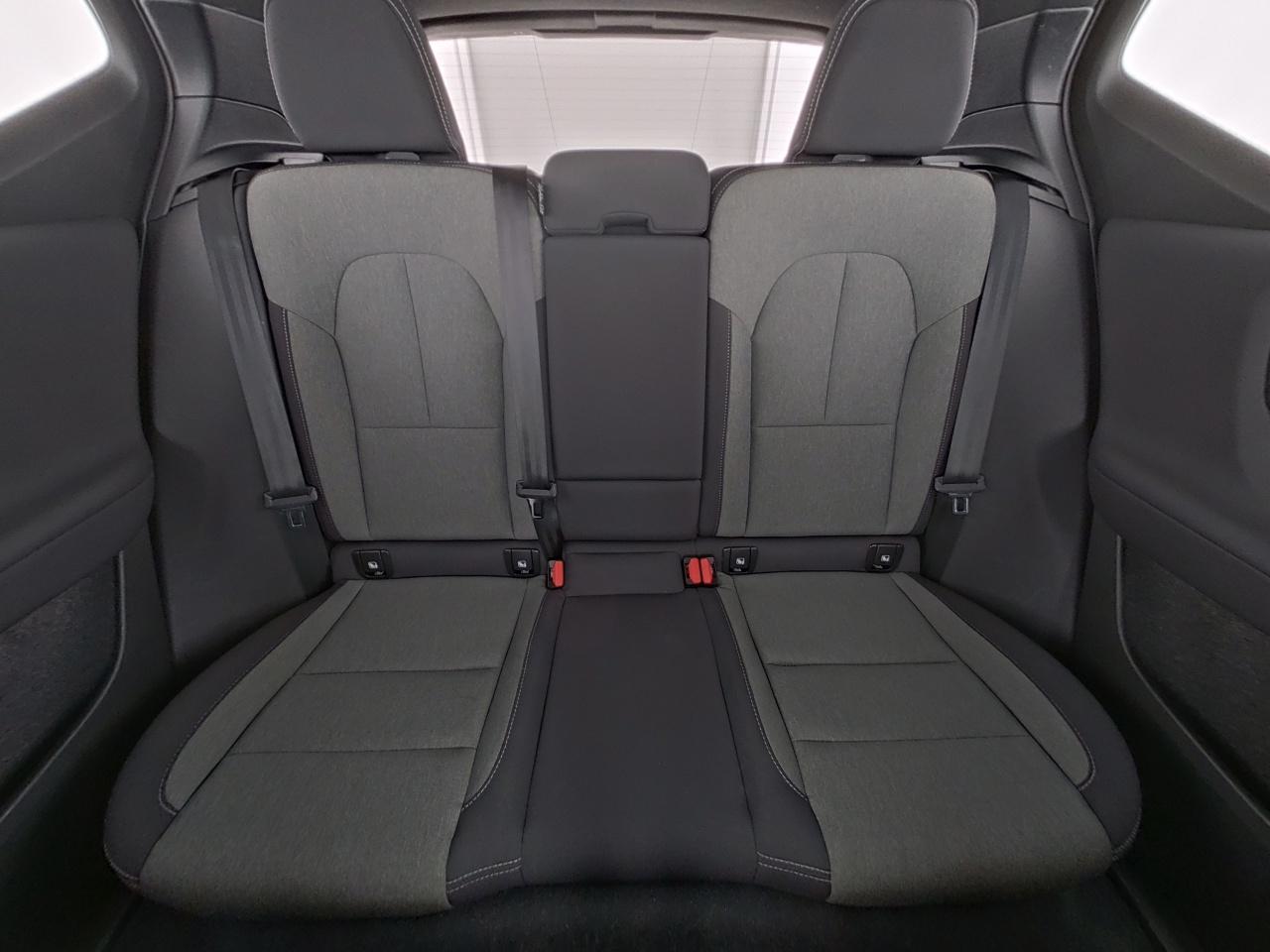 Volvo  XC 40