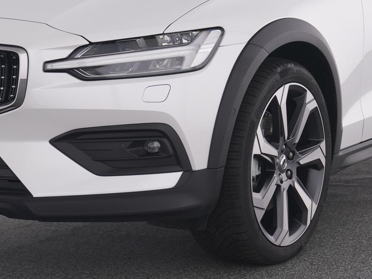 Volvo  CC
