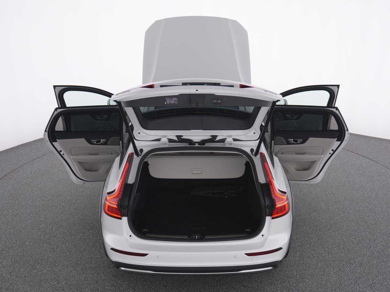 Volvo  CC