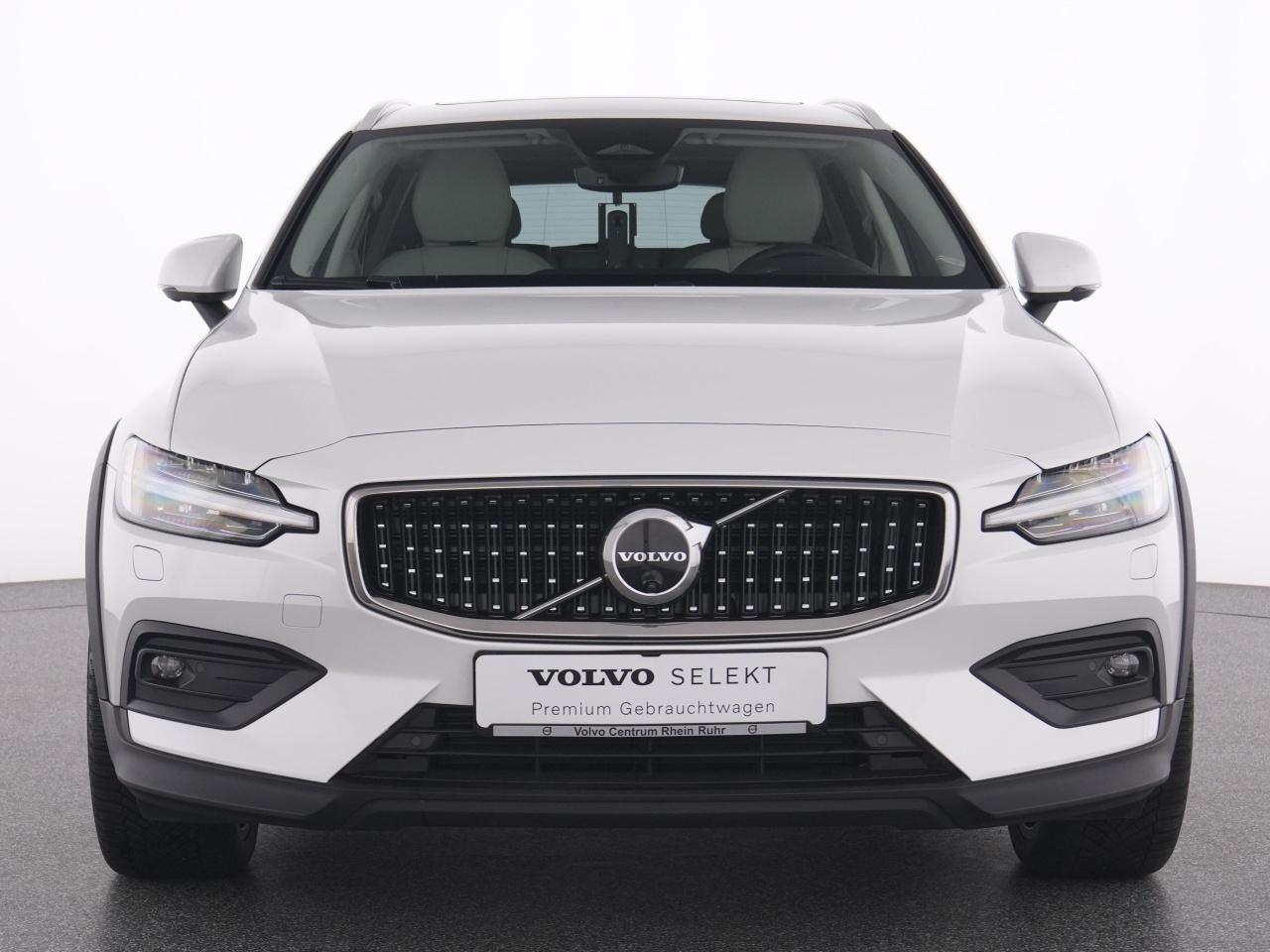 Volvo  CC