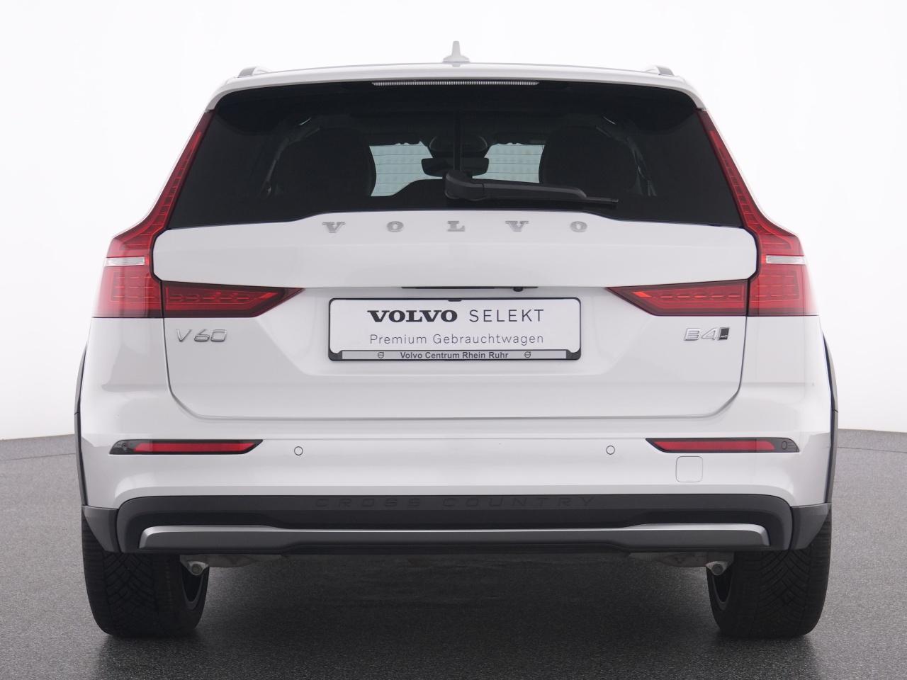 Volvo  CC