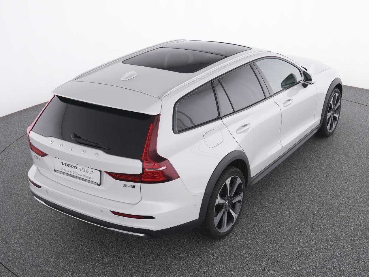 Volvo  CC