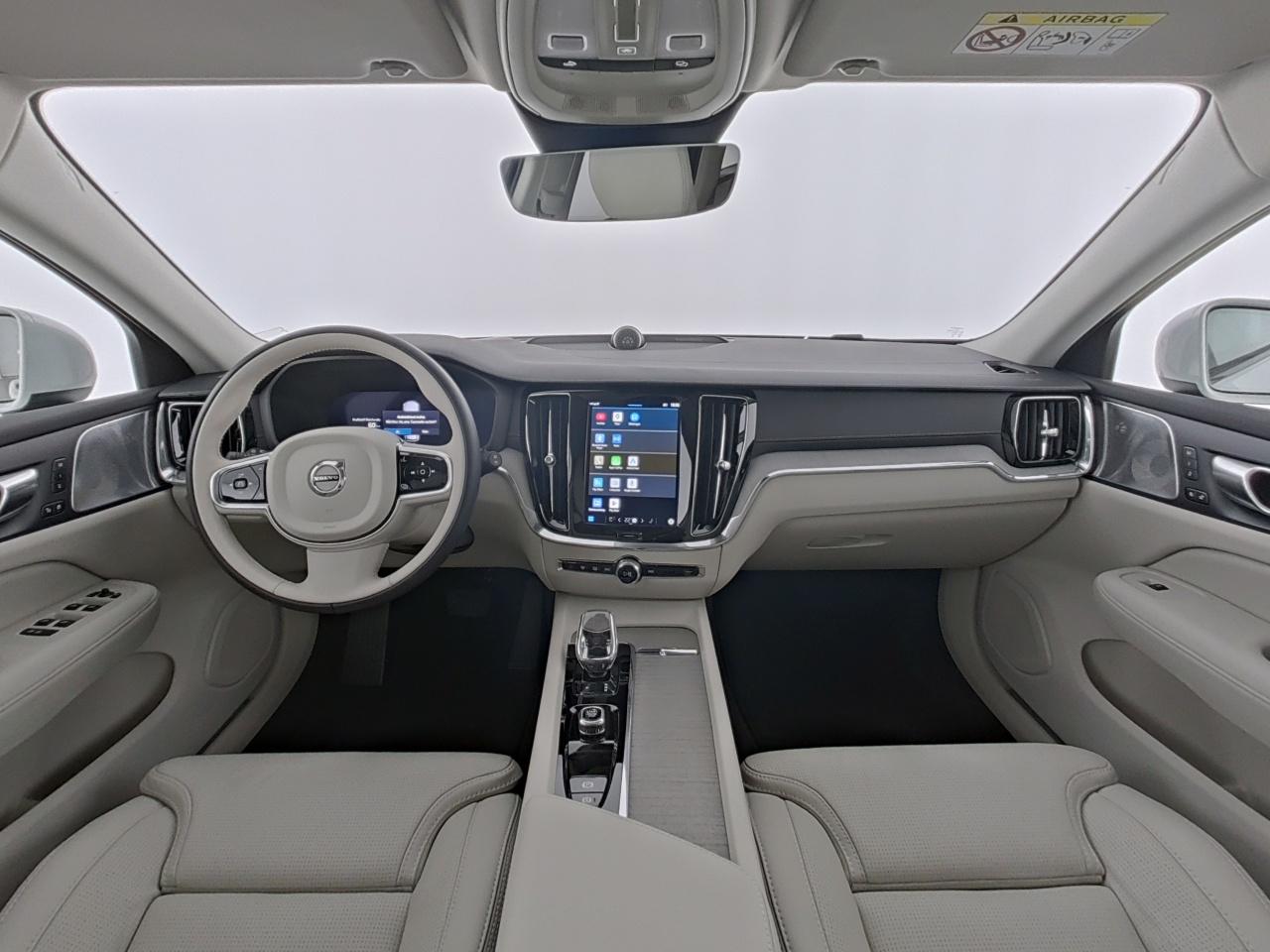 Volvo  CC