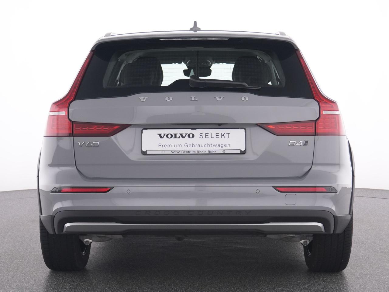 Volvo  CC