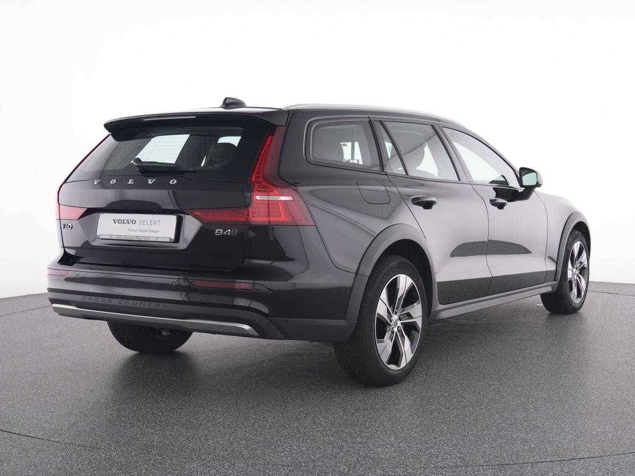 Volvo  CC