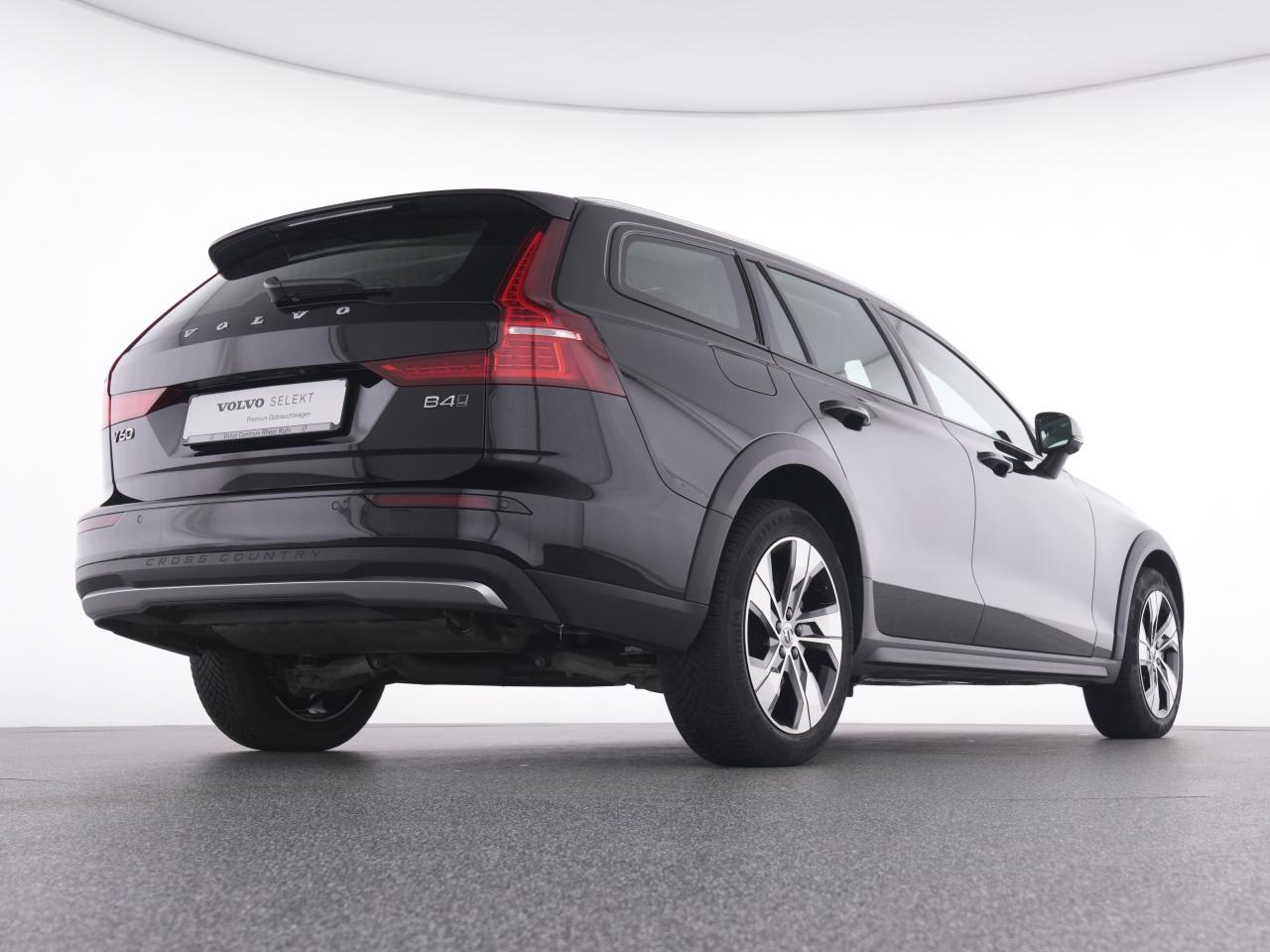 Volvo  CC