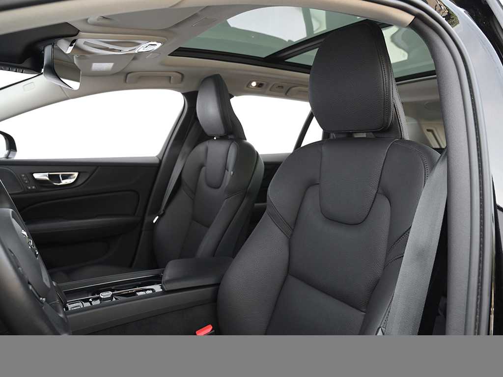 Volvo  CC