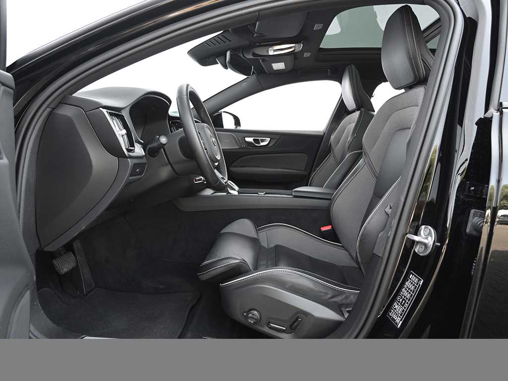 Volvo  CC