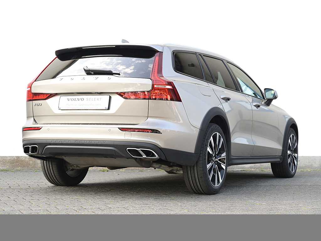 Volvo  CC