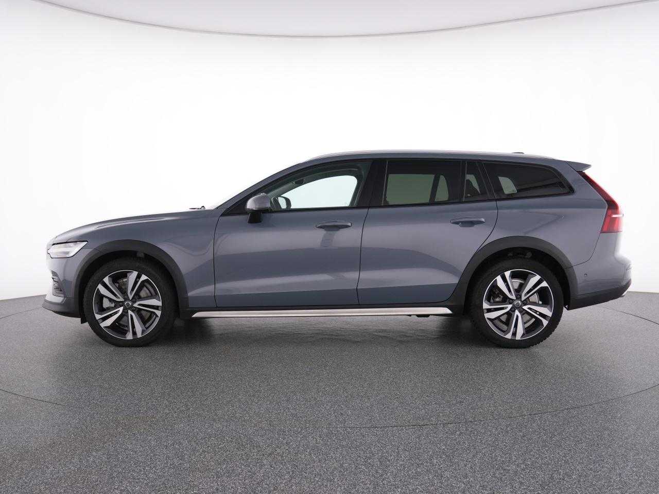 Volvo  CC