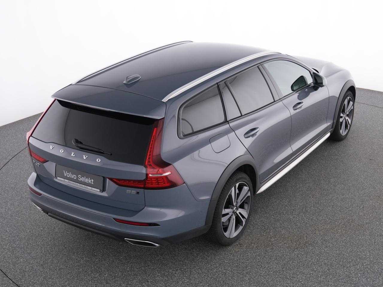 Volvo  CC