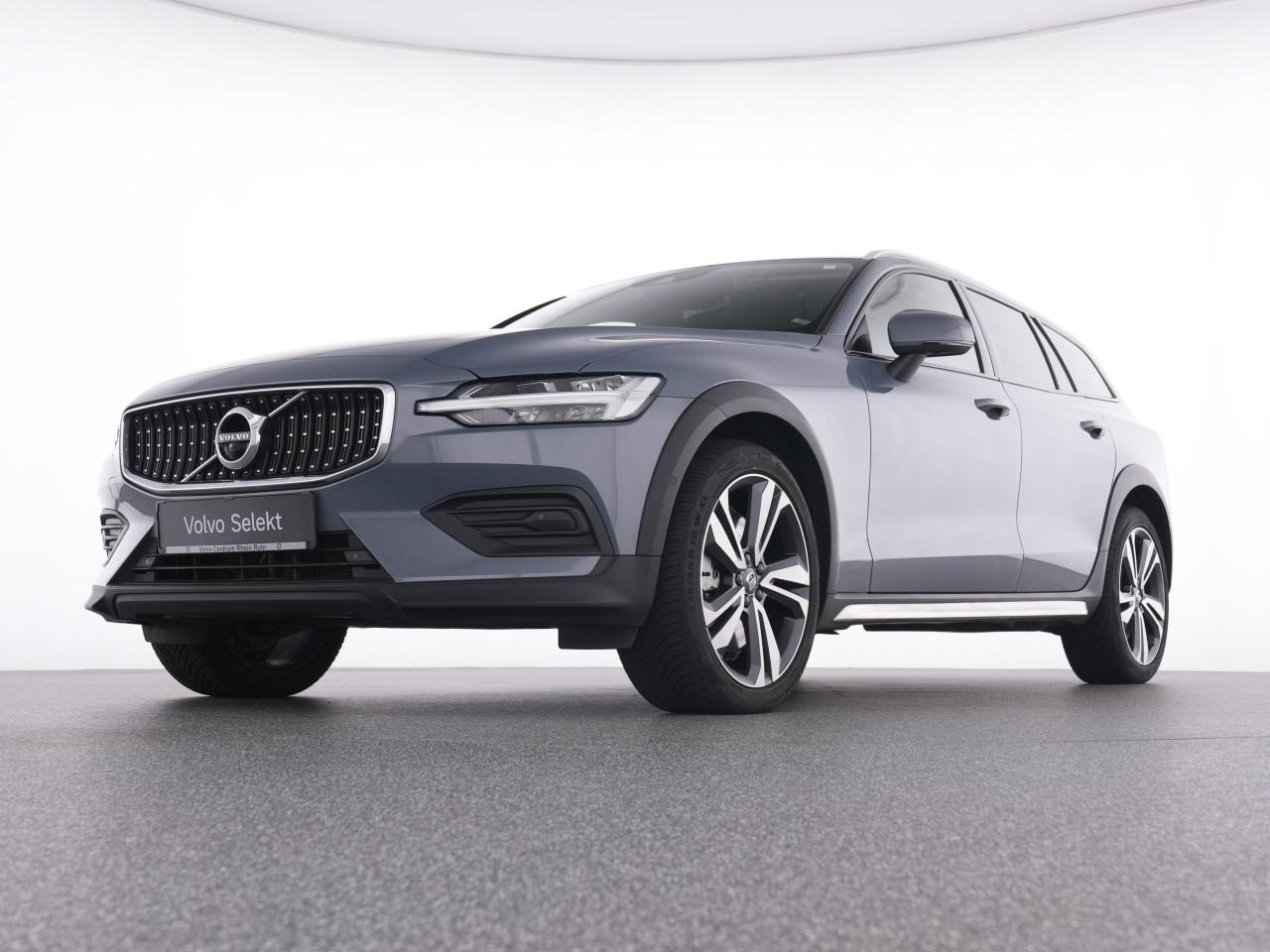 Volvo  CC