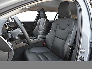 Volvo  CC