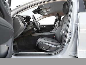 Volvo  CC