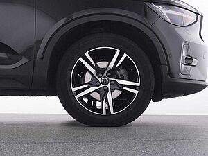 Volvo  XC 40