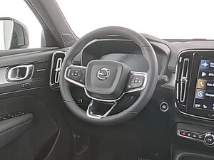 Volvo  XC 40