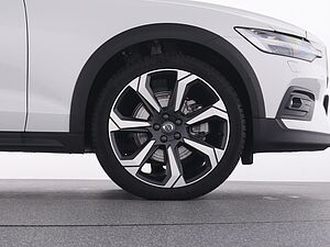 Volvo  CC