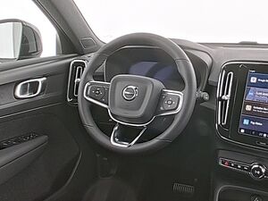 Volvo  XC 40