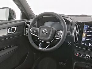 Volvo  XC 40
