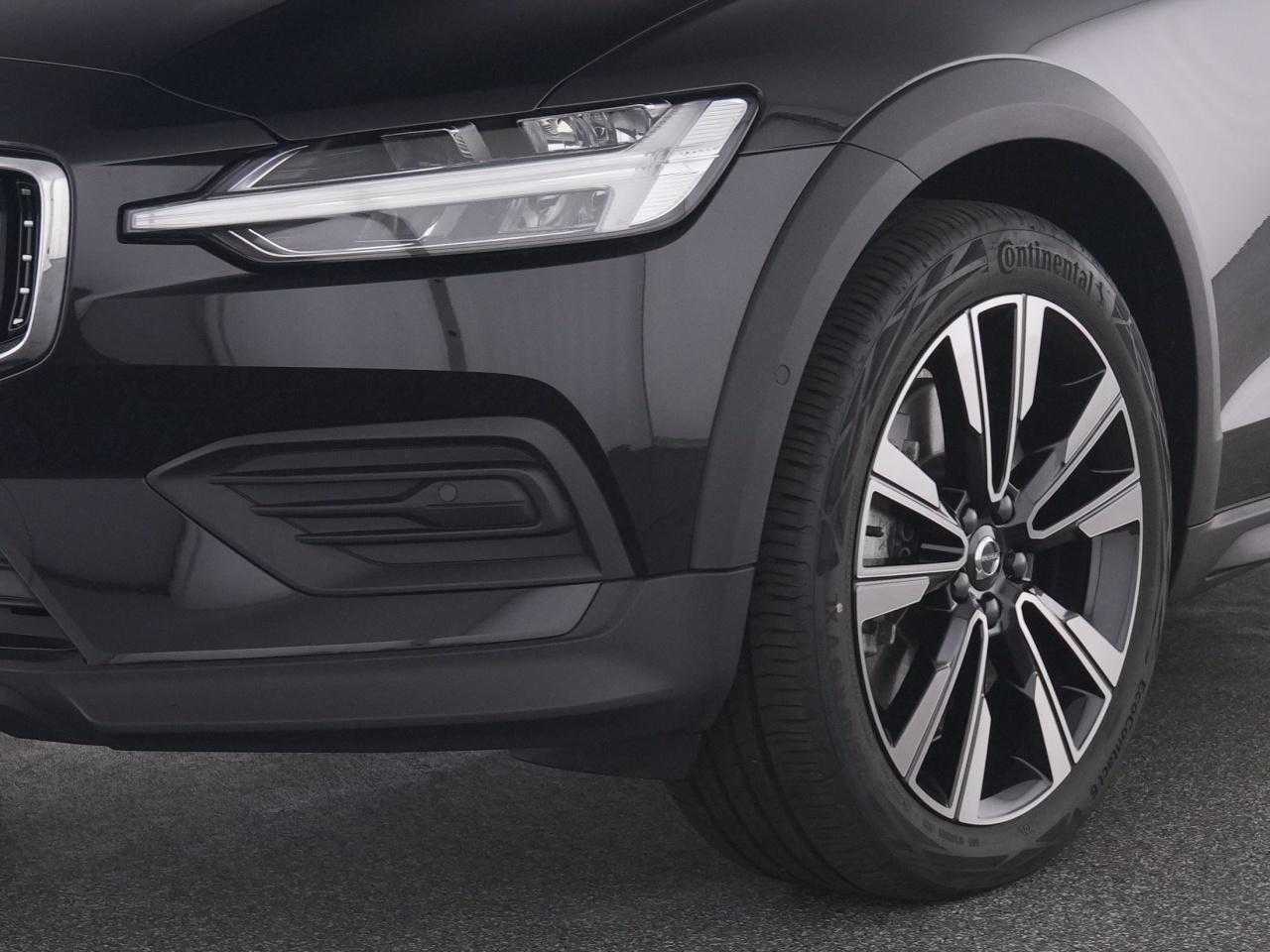 Volvo  CC