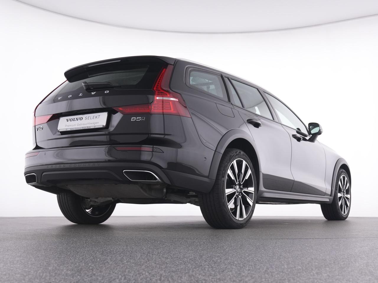 Volvo  CC