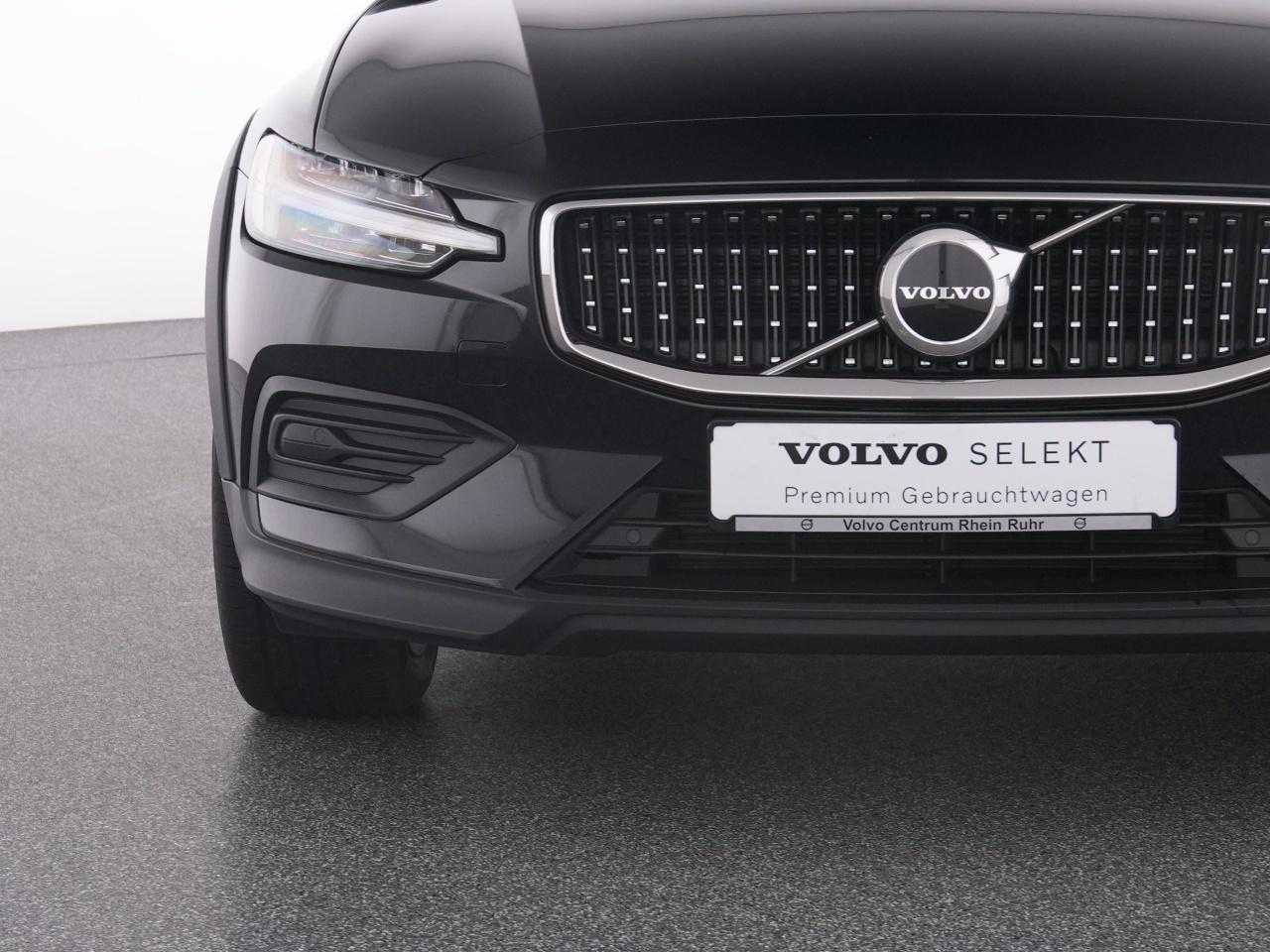 Volvo  CC