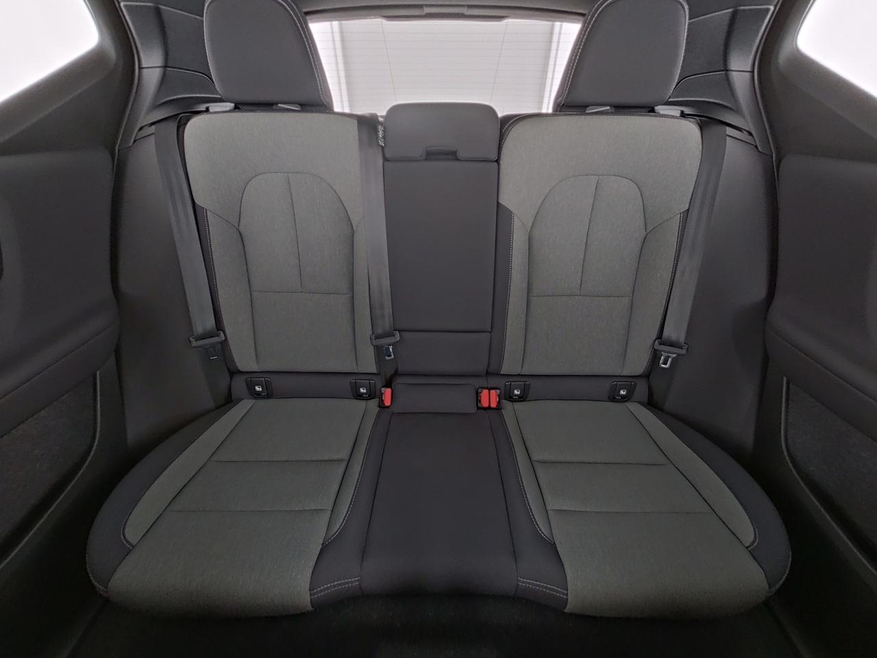 Volvo  XC 40