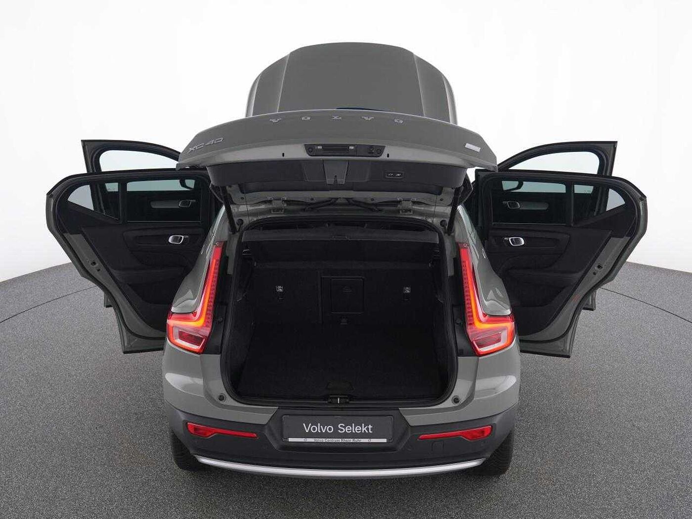 Volvo  XC 40