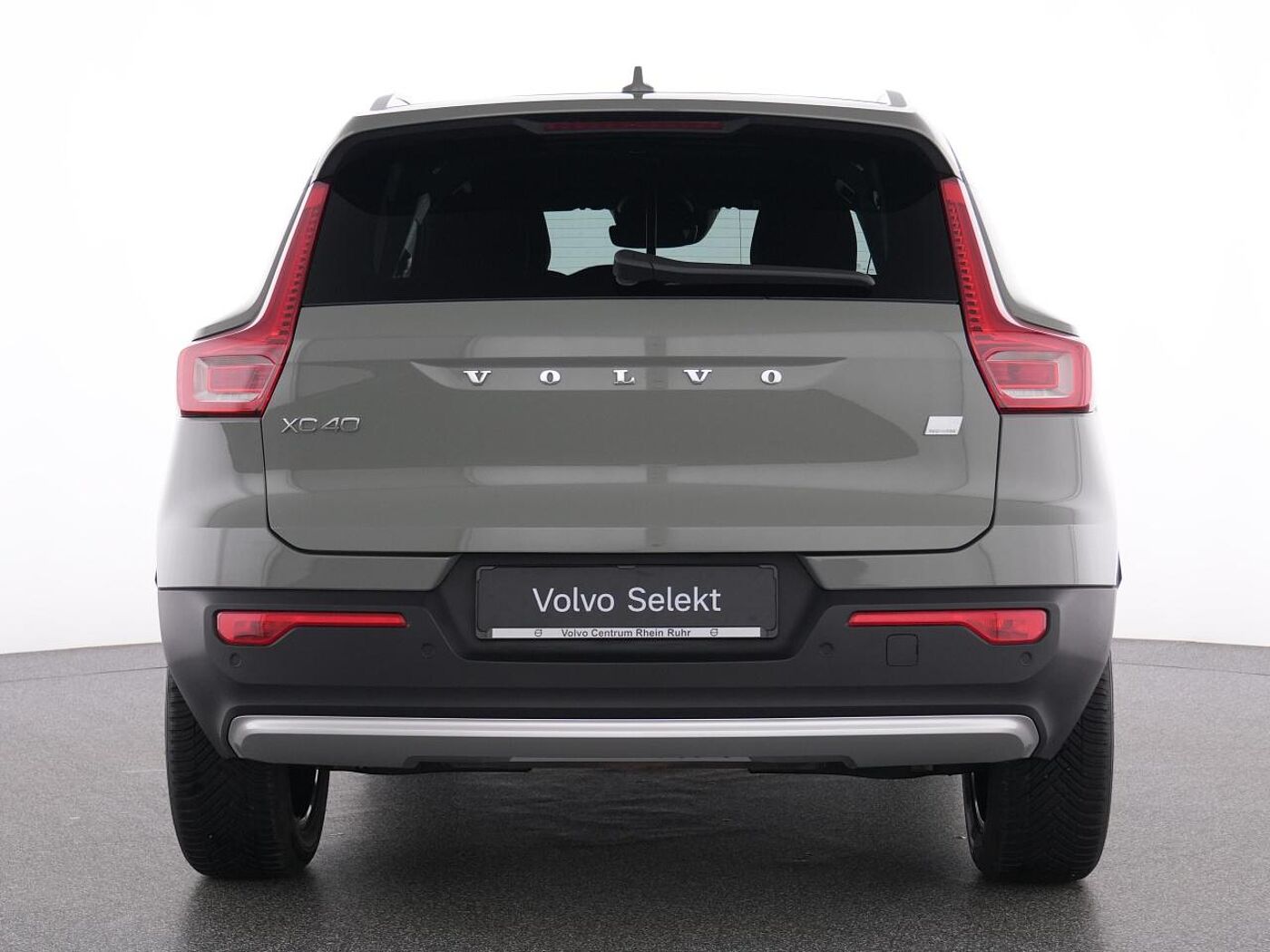 Volvo  XC 40