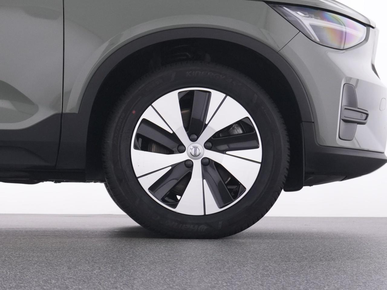 Volvo  XC 40
