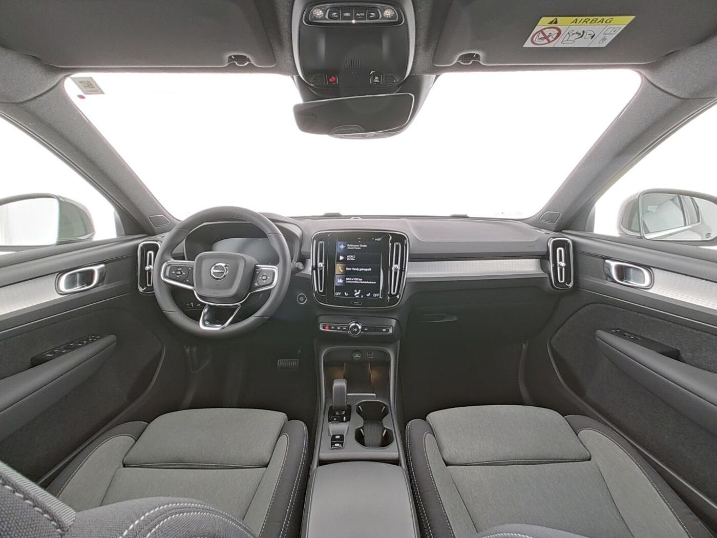 Volvo  XC 40