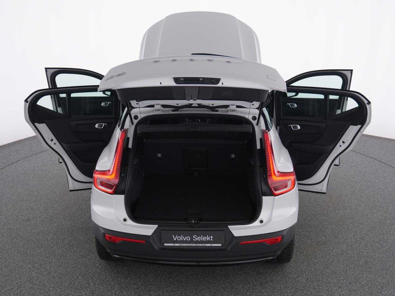 Volvo  XC 40
