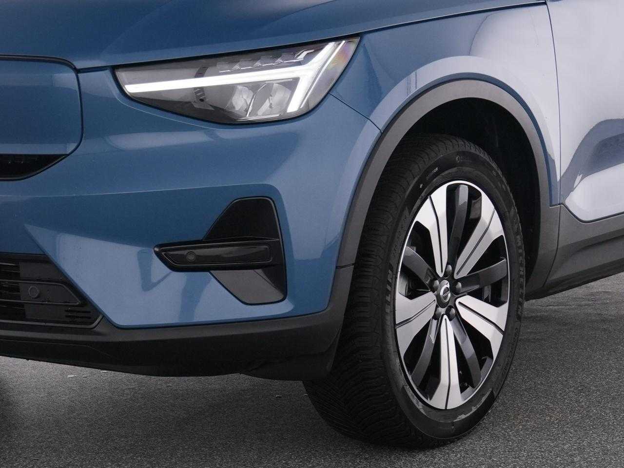 Volvo  XC 40